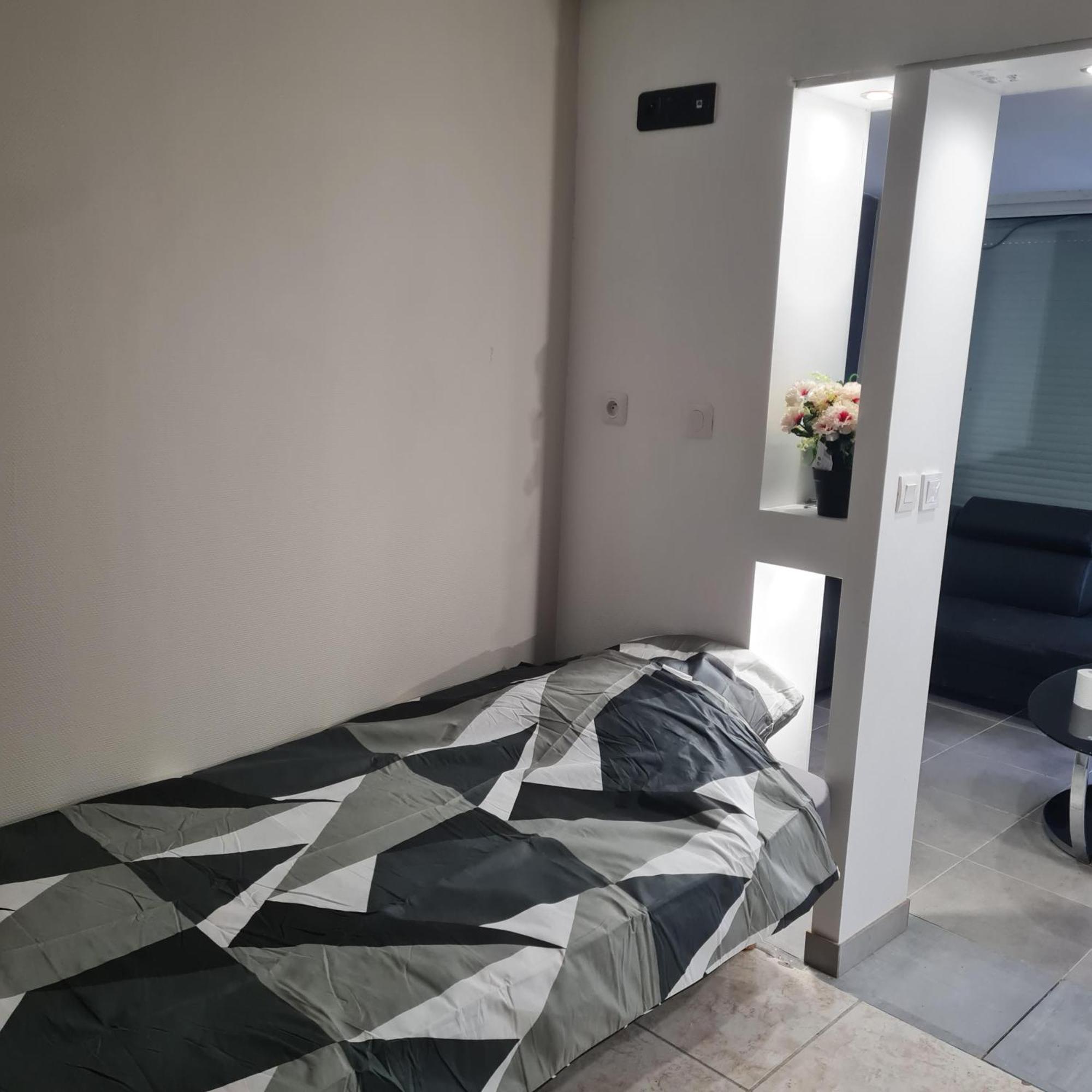 Residence Melinda Діжон Екстер'єр фото