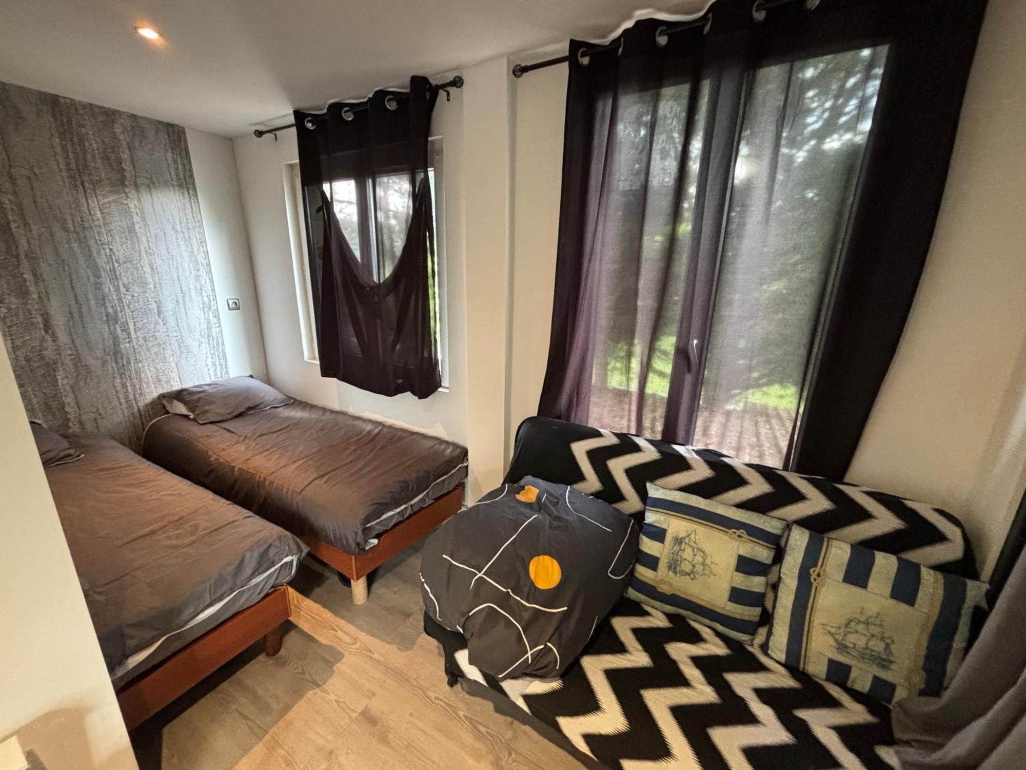 Residence Melinda Діжон Екстер'єр фото