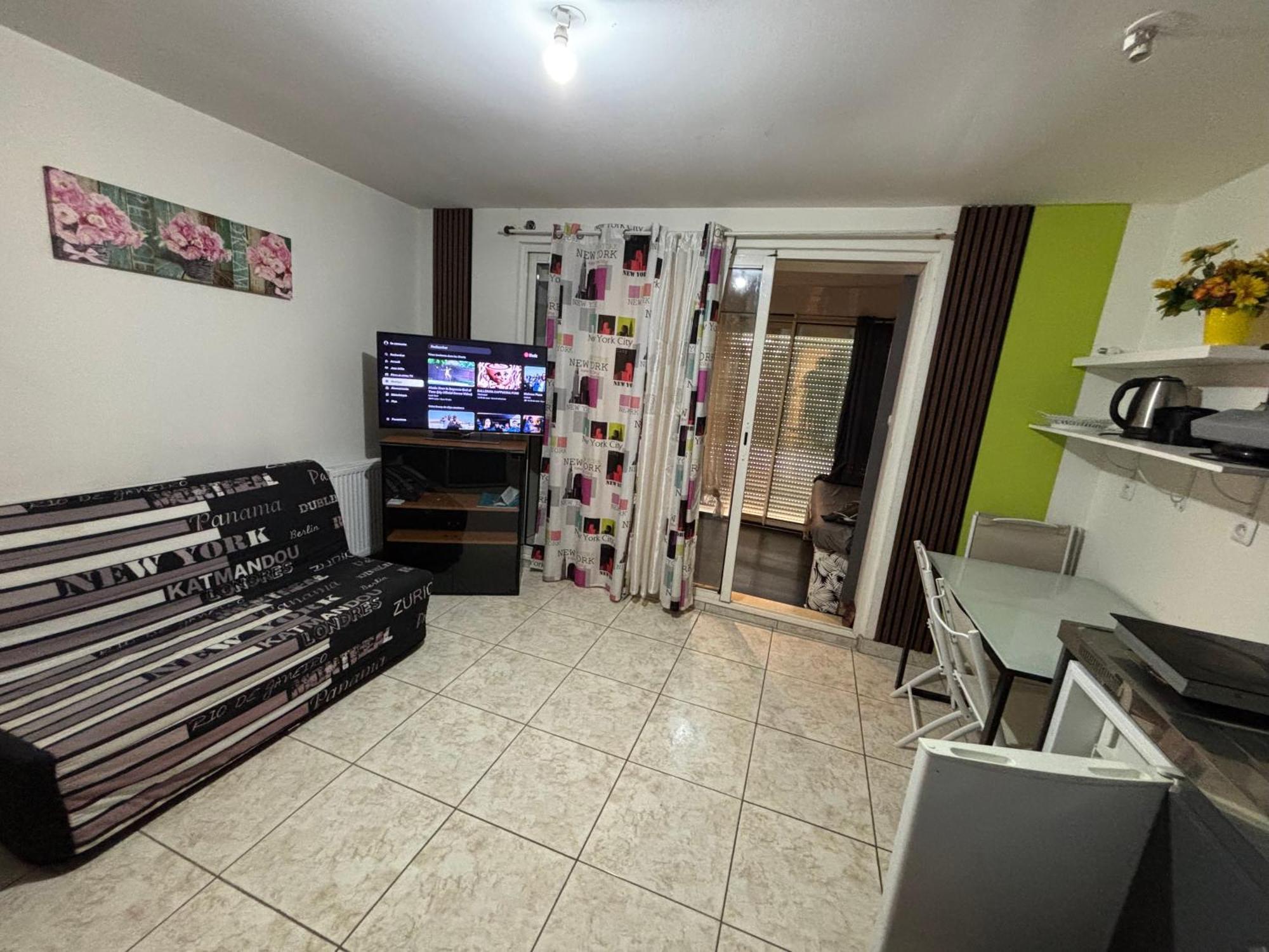Residence Melinda Діжон Екстер'єр фото